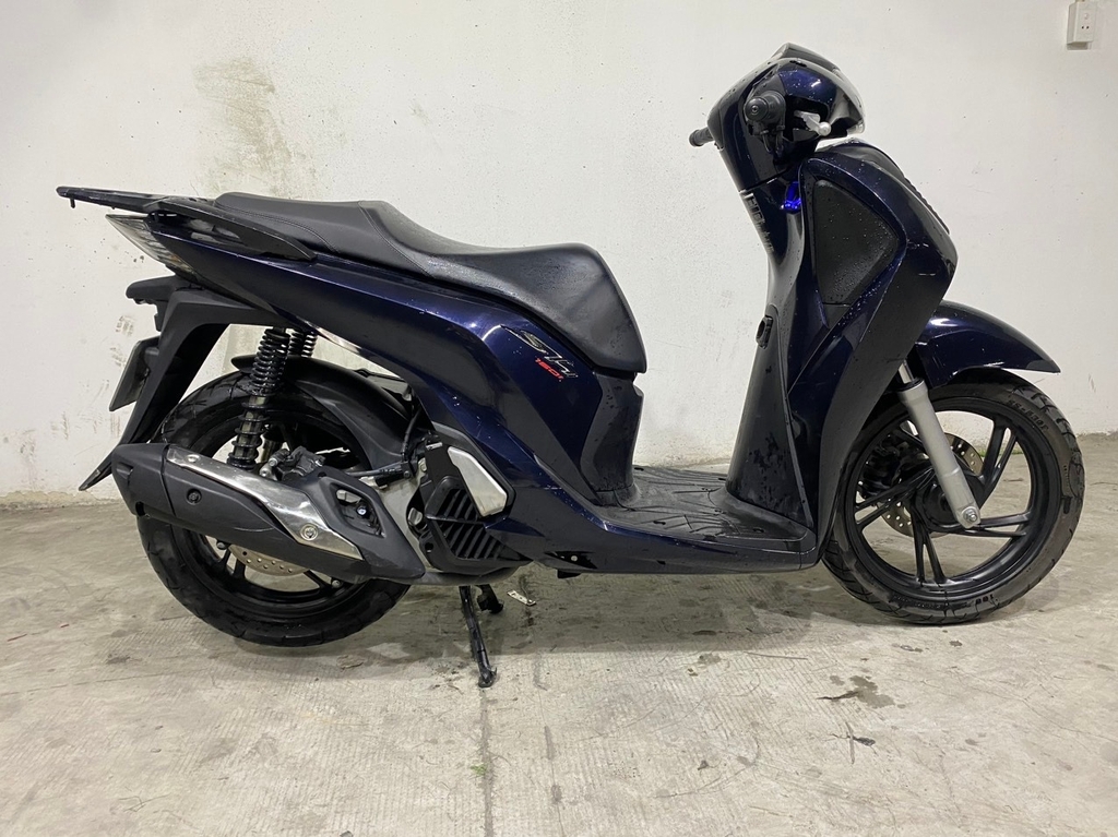 Honda SH150i xuất khẩu giá rẻ hơn trong nước cả nghìn đô